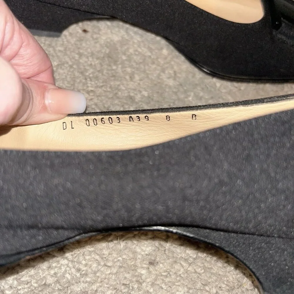 Vintage Salvatore Ferragamo Black Suede Buckle Accent Business Casual Heels Sz 8